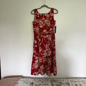 NWT London Times Floral Knee Length Dress
